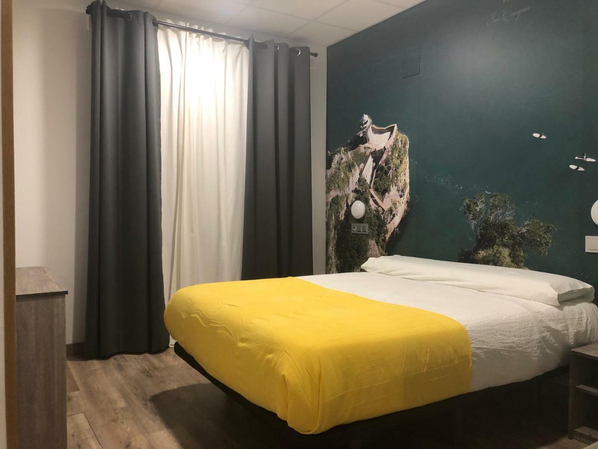 Hostel El Paloma Santoña Extérieur photo